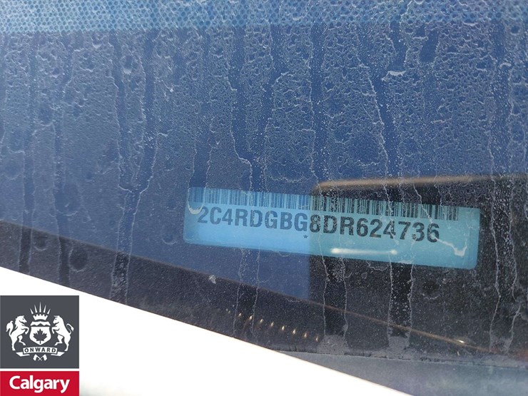 2013-dodge-grand-caravan-image-17
