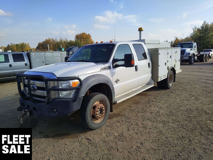 2011-ford-f550-image-1