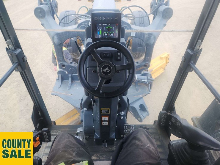 2019-deere-872g-image-33