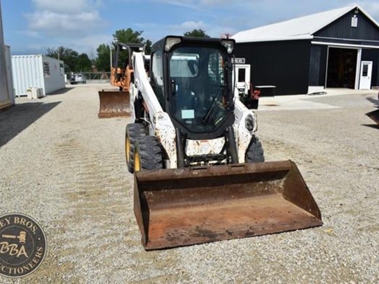2017-bobcat-s570-image-22