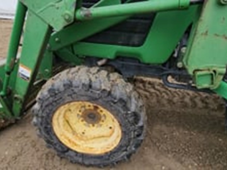 2000-john-deere-4400-image-6