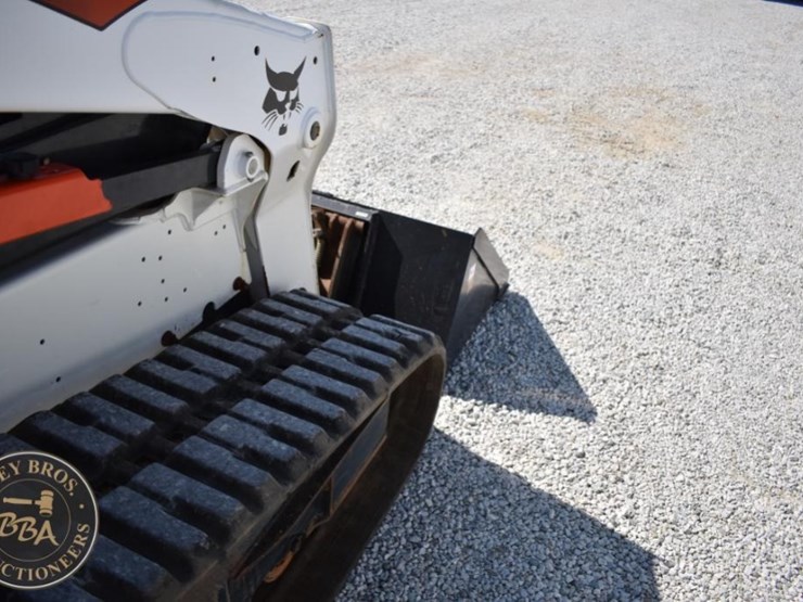 2019-bobcat-t770-image-21