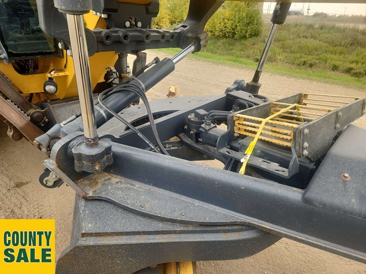 2019-deere-872g-image-26