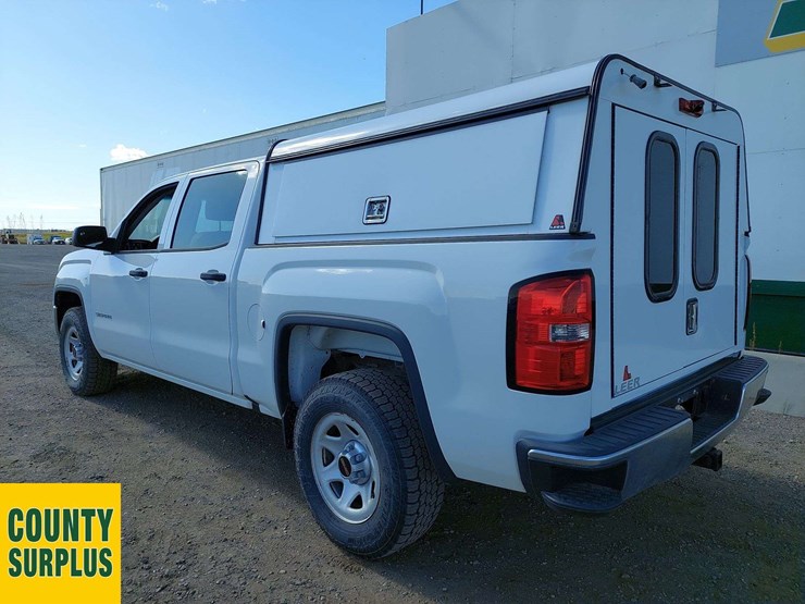 2016-gmc-sierra-1500-image-3