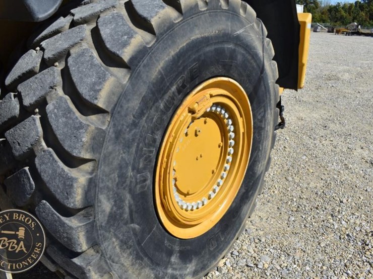 2014-caterpillar-982m-image-49