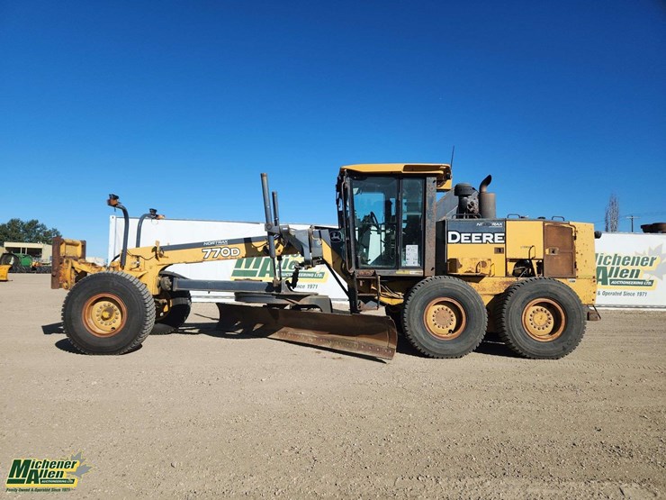 john-deere-770-image-22