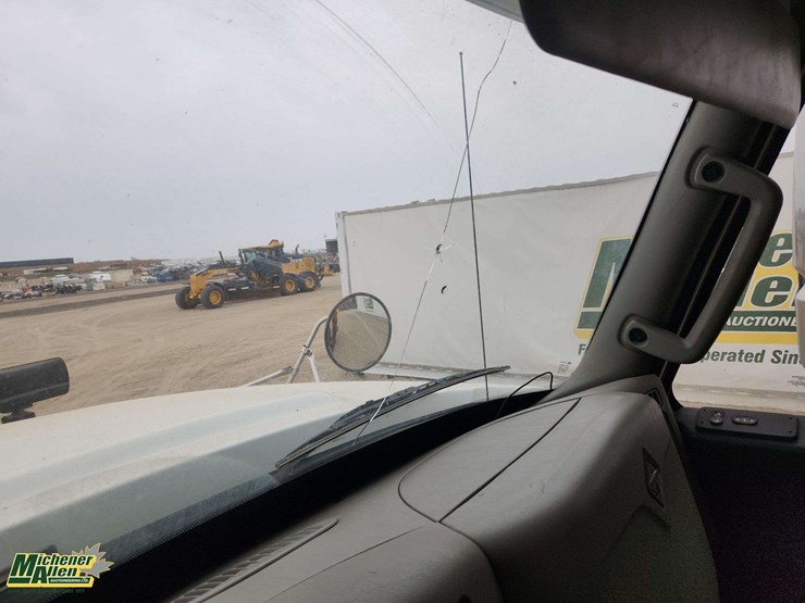2016-international-workstar-7600-image-44