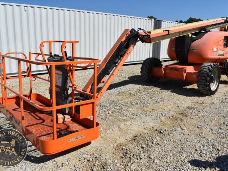 2013-jlg-600aj-image-16