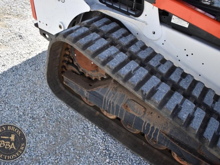 2019-bobcat-t770-image-23