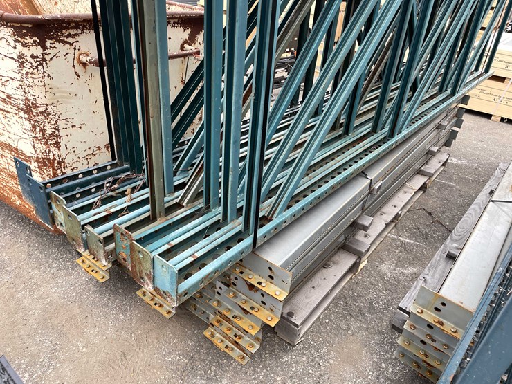 #3076-•-teardrop-pallet-racking-(o8)-image-4