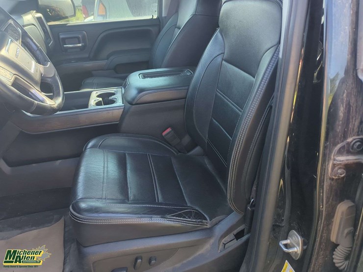 2017-gmc-sierra-1500-image-14