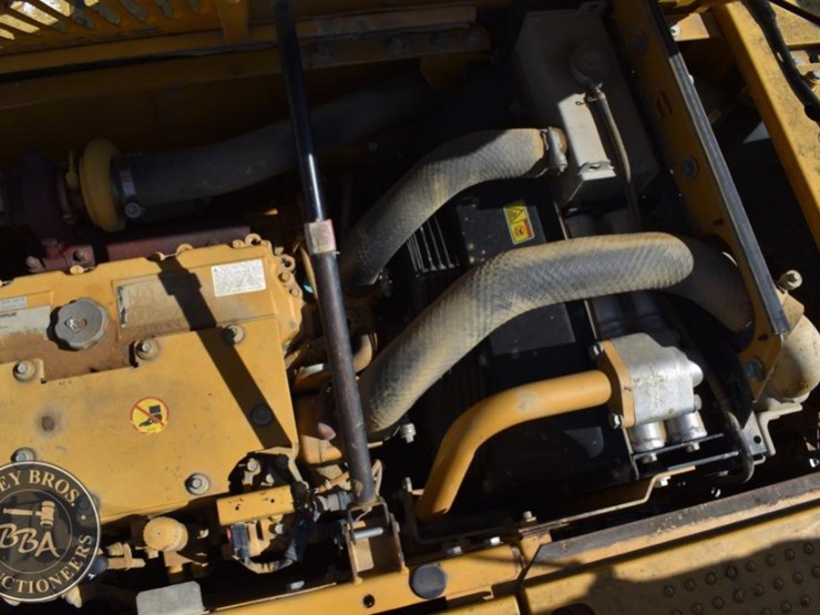 2011-caterpillar-312d-image-43