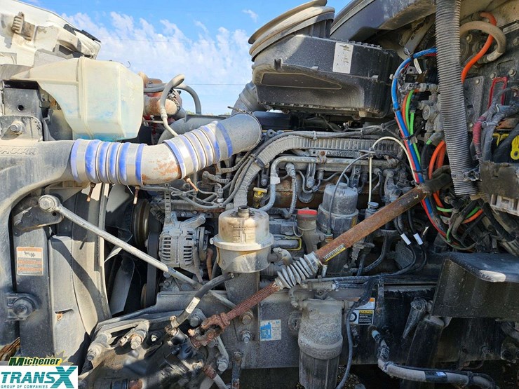 2019-peterbilt-579-image-47