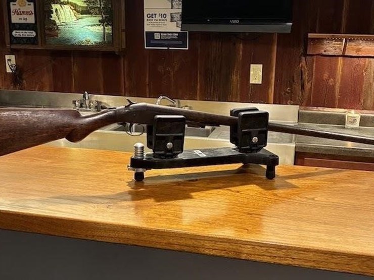 armory-gun-co-12-gauge-shotgun-image-1