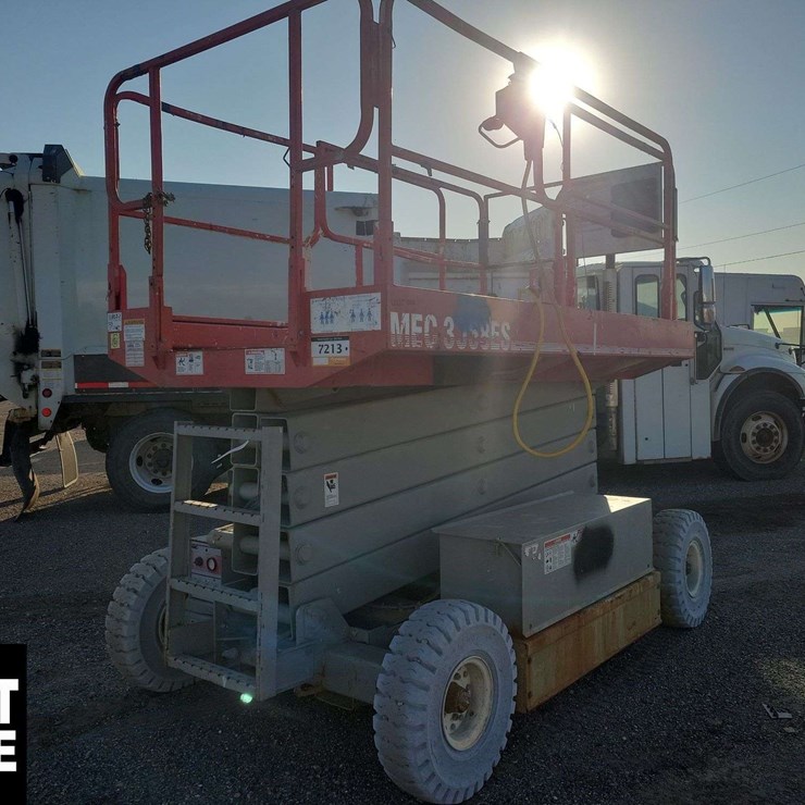 1999 MEC 3068ES