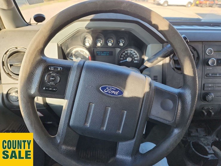 2013-ford-f550-image-20
