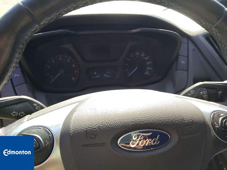 2015-ford-transit-image-8