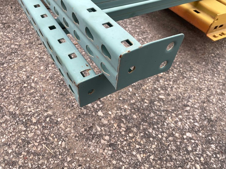 #3074-•-teardrop-pallet-racking-(o8)-image-19