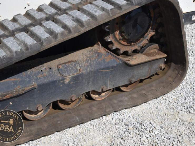 2019-bobcat-t770-image-43