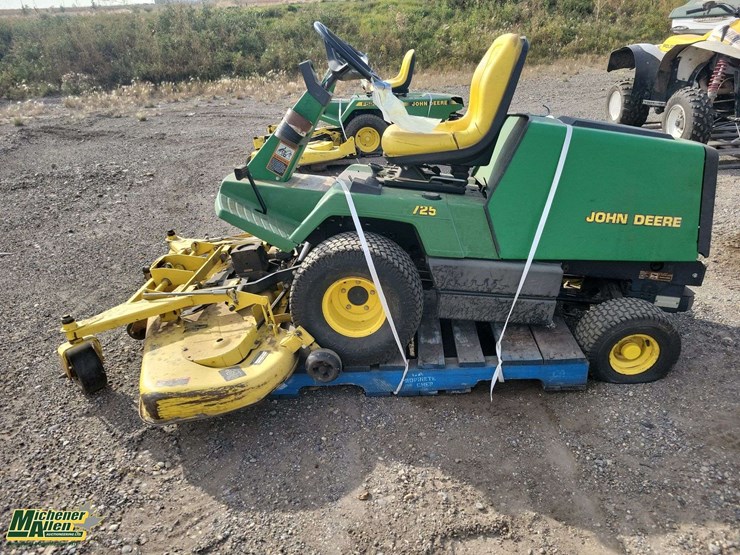 john-deere-f725-image-2