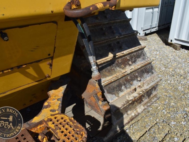 2020-caterpillar-d6n-lgp-image-62