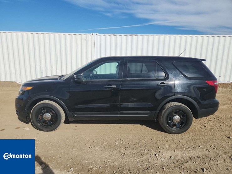 2014-ford-explorer-image-19