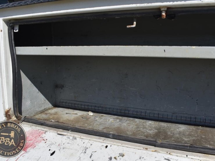 2012-international-durastar-4300-image-34