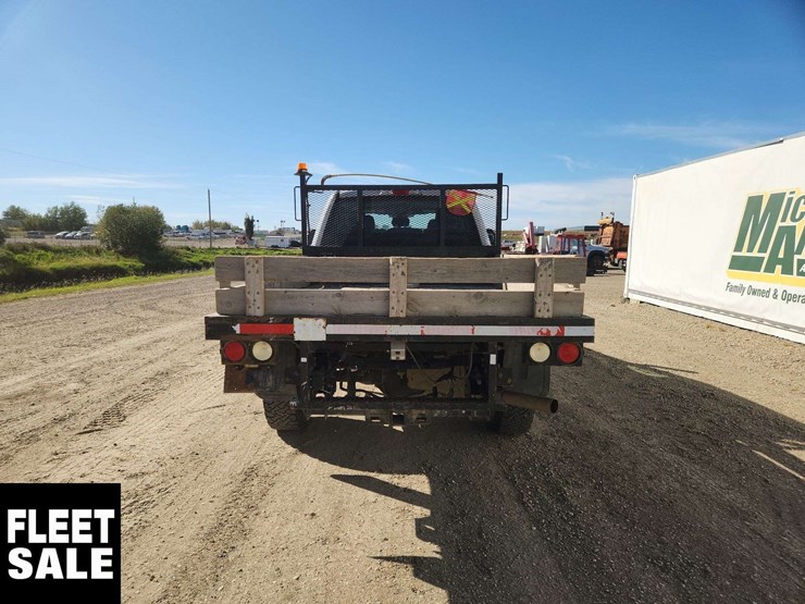 2020-ford-f350-image-26