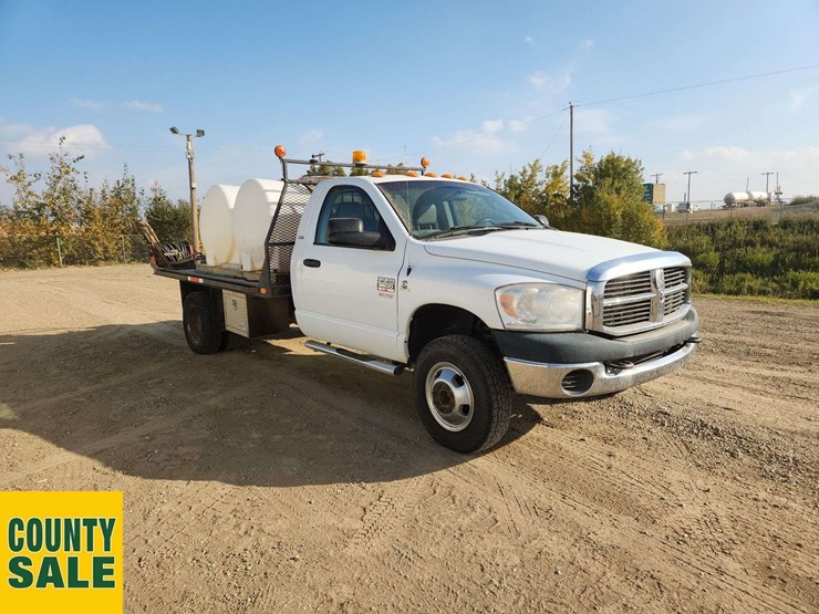 2008-dodge-ram-3500-image-4