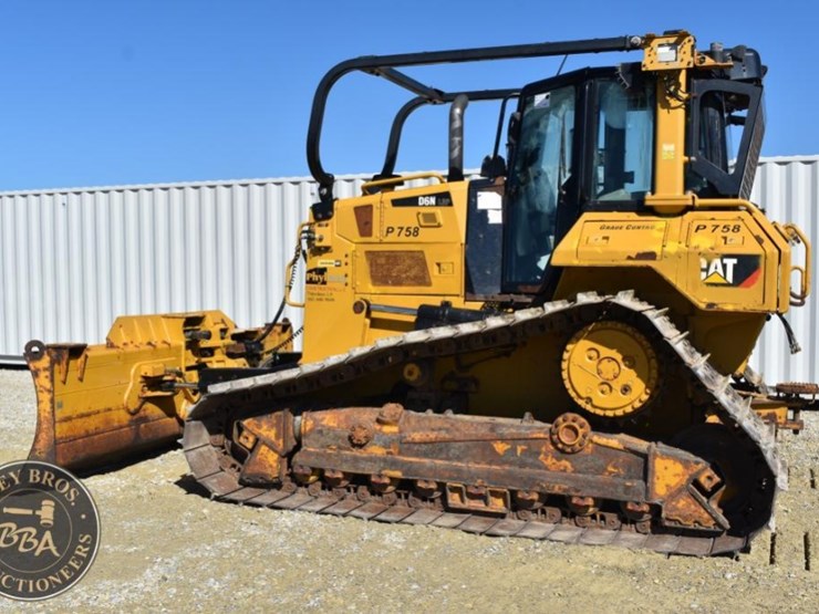 2020-caterpillar-d6n-lgp-image-21
