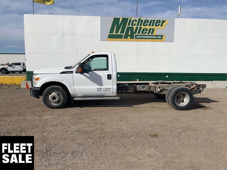 2011-ford-f350-image-2