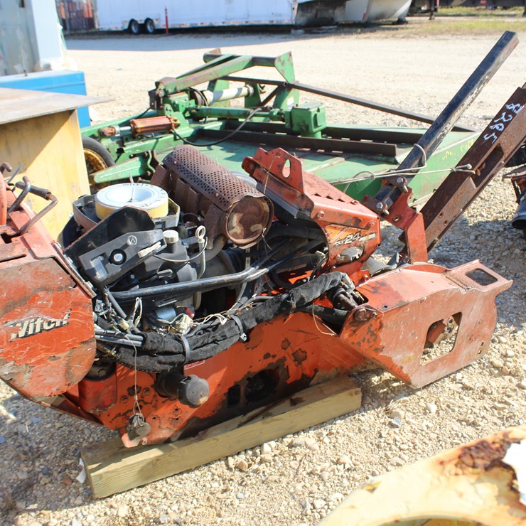 DITCH WITCH RT24