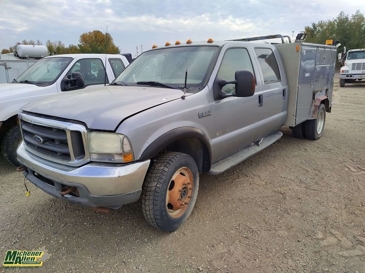 2003-ford-f550-image-1
