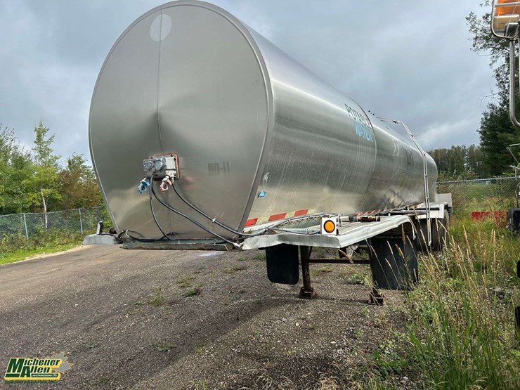 1975-certified-t.p.u.-t/a-water-tank-trailer-image-1