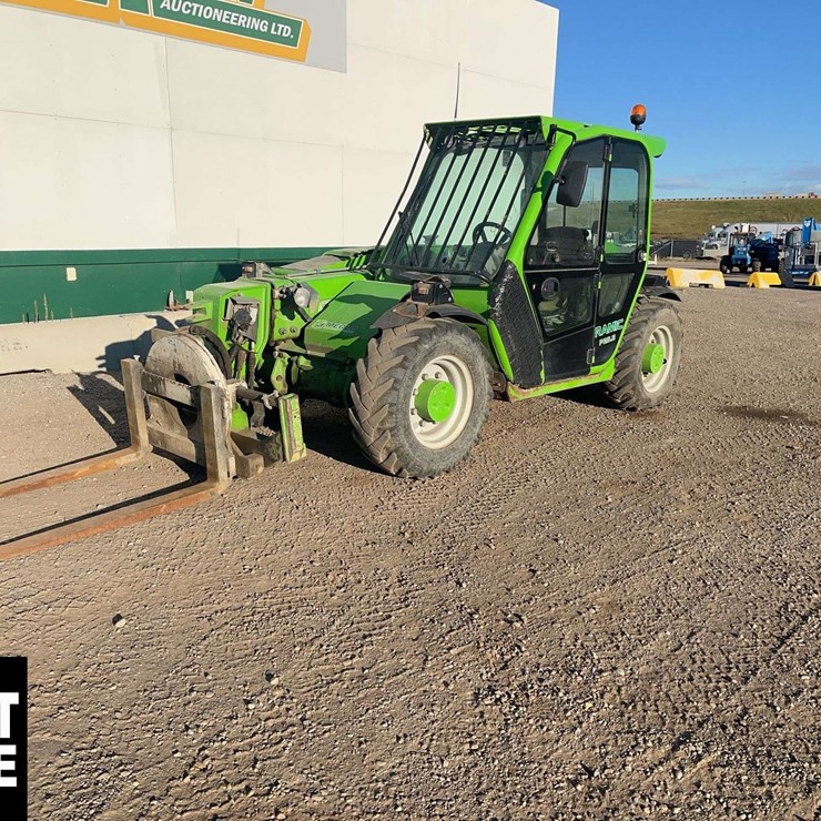 2015 MERLO P25.6
