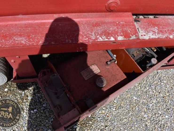 electric-scissor-lift-37988-image-11