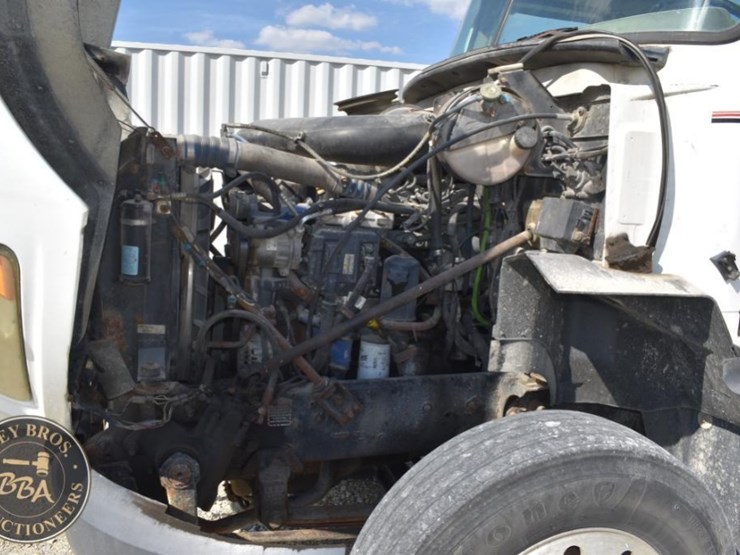 1999-mack-vision-38024-image-14