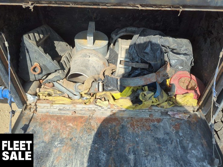 2000-kenworth-t800-image-28