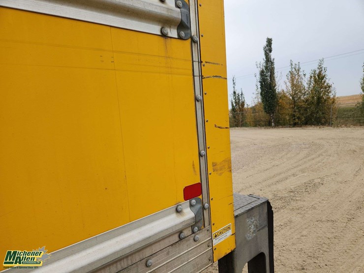 2013-international-durastar-4300-image-34
