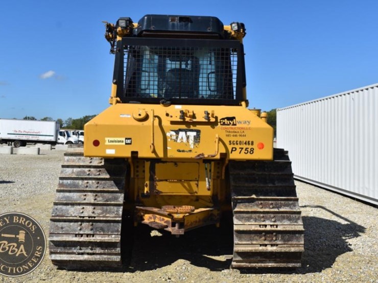 2020-caterpillar-d6n-lgp-image-2