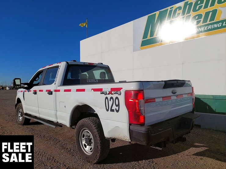 2022-ford-f250-image-25