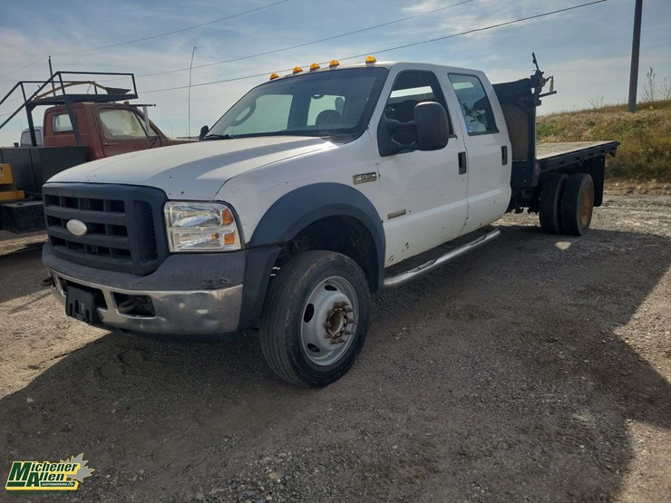 2006-ford-f550-image-1