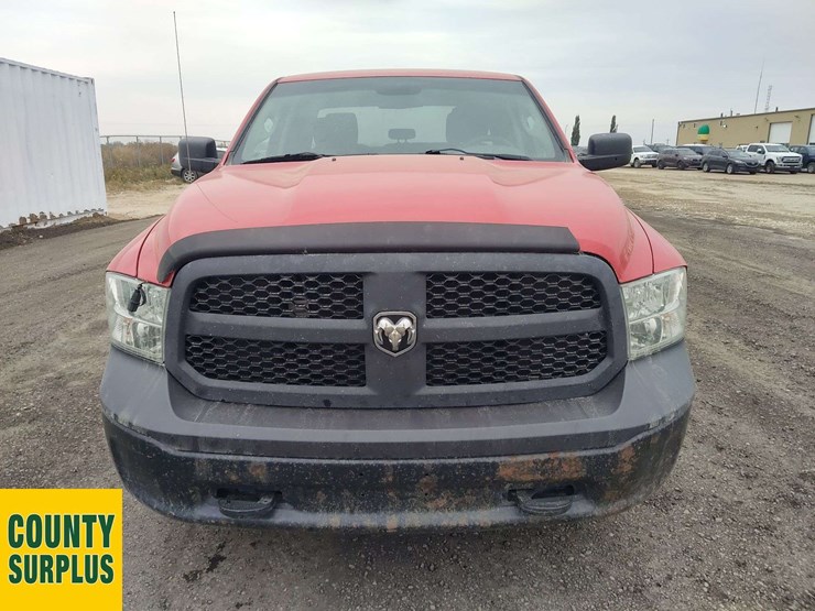 2015-ram-tradesman-image-8