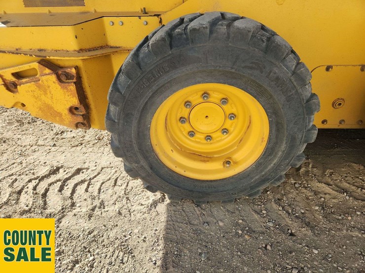 deere-324g-image-27