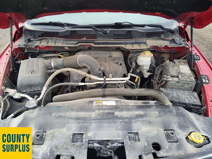 2015-ram-tradesman-image-9