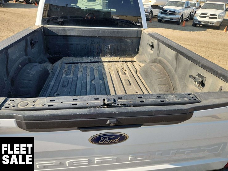 2020-ford-f350-image-24