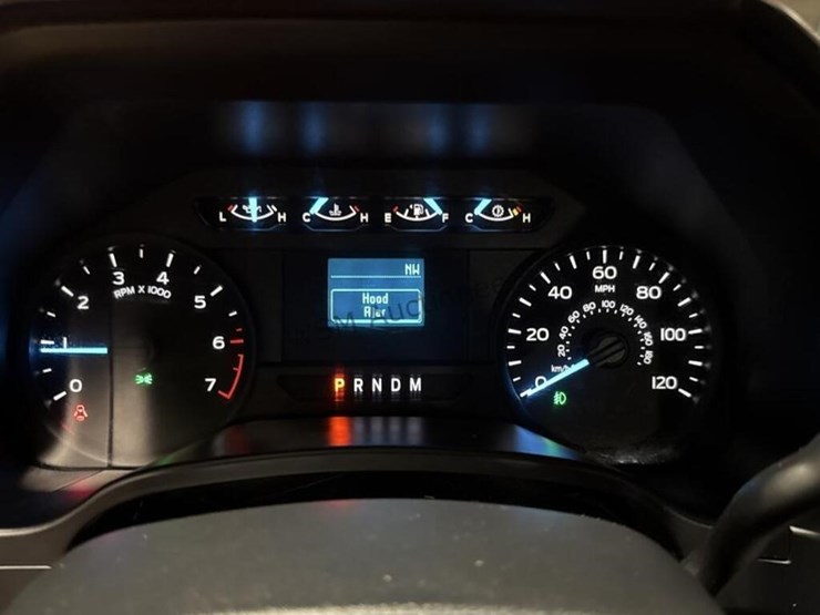 2019-ford-f150-image-18