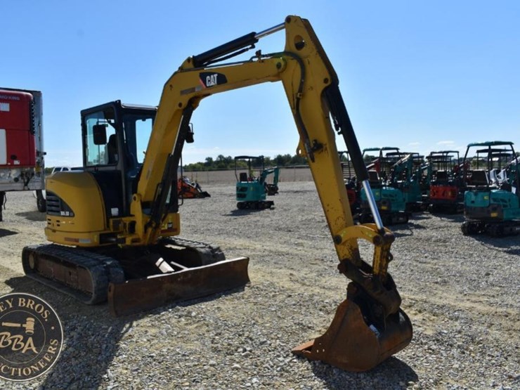 2013-caterpillar-305.5d-cr-image-47