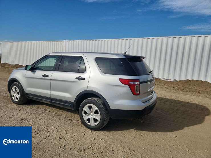 2013-ford-explorer-image-3
