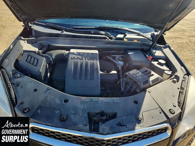 2015-chevrolet-equinox-lt-image-25